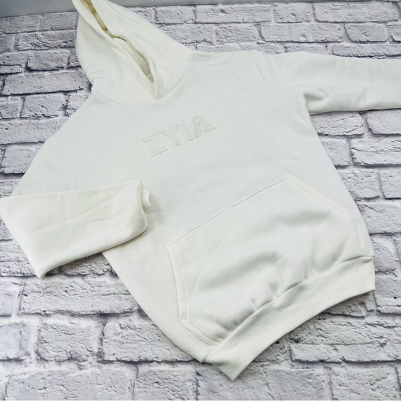ZYIA Tops - ZYIA Active XS White Activewear Hoodie Pullover Sweatshirt Long Sleeve